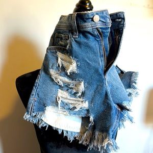 Hollister Curvy High-Rise Vintage Shirt 4” 00 w23